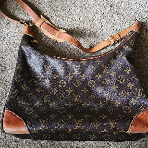 LOUIS VUITTON Monogram Boulogne  Shoulder Bag - Picture 5 of 16